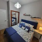 Calle Vigo 15 * サンシェンショ